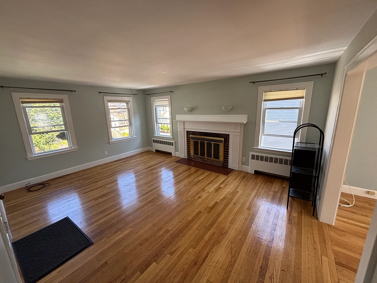 2 bed, 1225 sqft, $2,900 — Photo 2