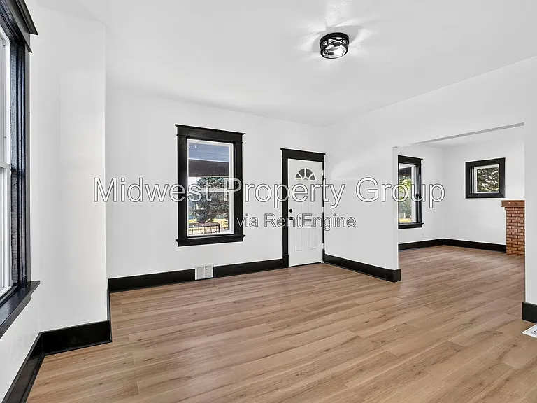 11560 Old Halls Ferry Rd — Photo 6