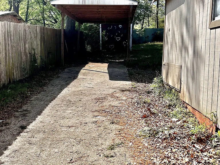 1750 Yarbrough Streetmontgomery — Photo 16