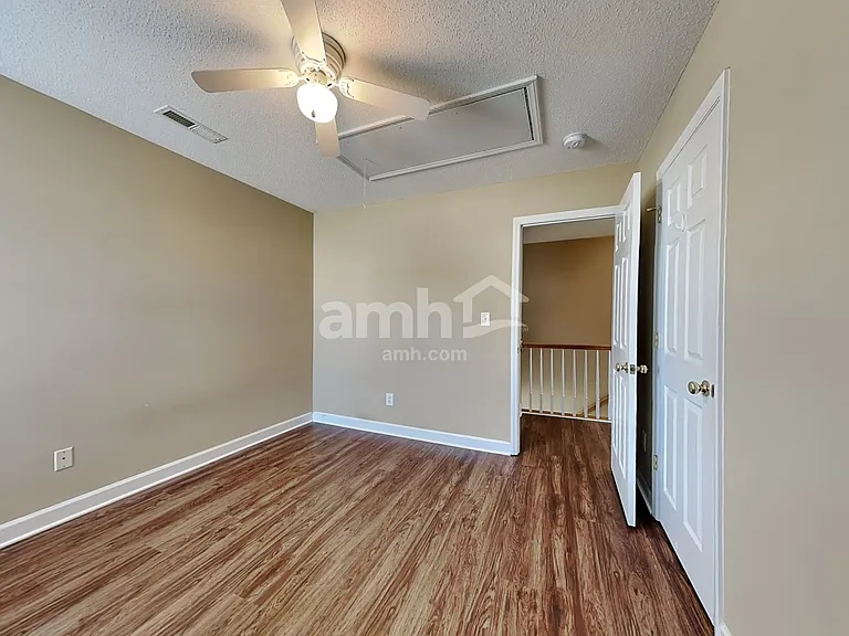 212 Sedge Meadow Dr — Photo 15