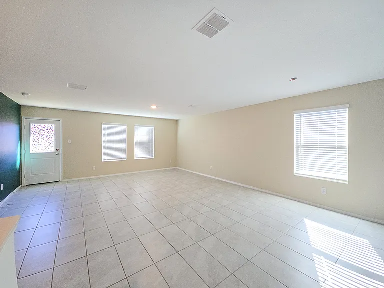 8665 Becker Ave — Photo 6