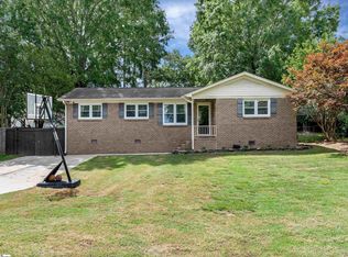 111 Welcome Dr, Fountain Inn, SC 29644