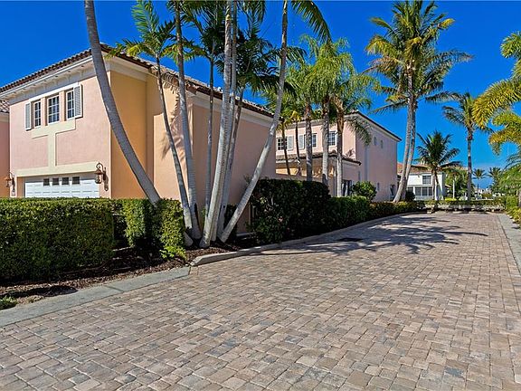 2nd image of 1050 Harbor Island Ln
