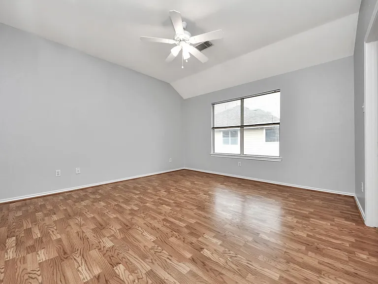 16526 Cairngrove Ln — Photo 29