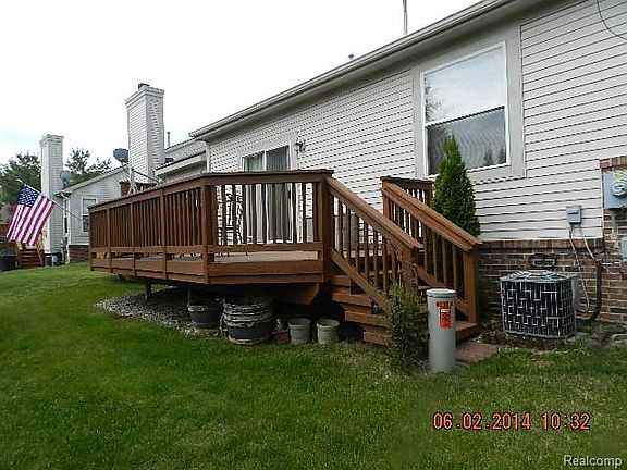 4th image of 5276 S River Dr #U-1