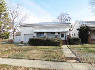 818 Kirby St, West Point, VA 23181