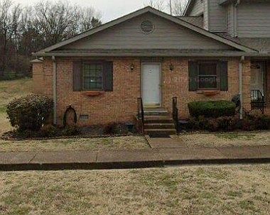 1st image of 161 Ellington Pl