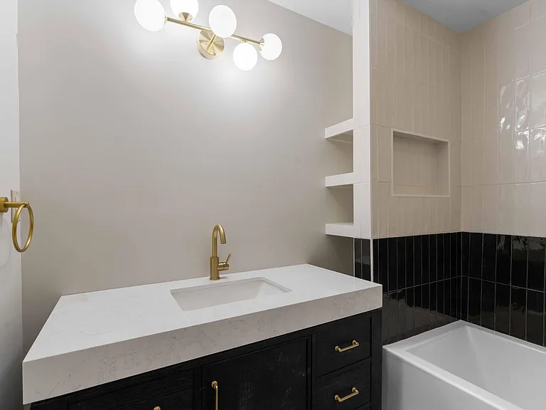 955 Adair Ave NE #1 — Photo 25