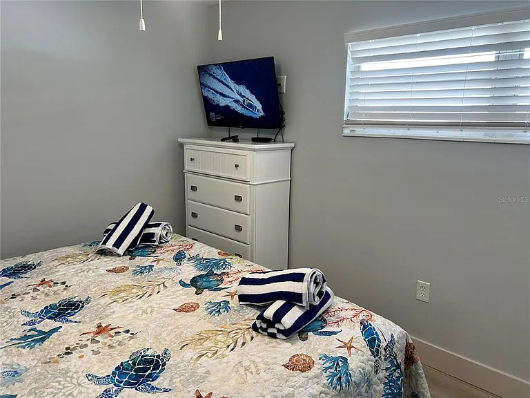 6020 Midnight Pass Rd #32 — Photo 11