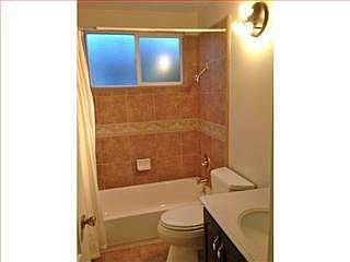 3rd image of 2368 W Hedding St