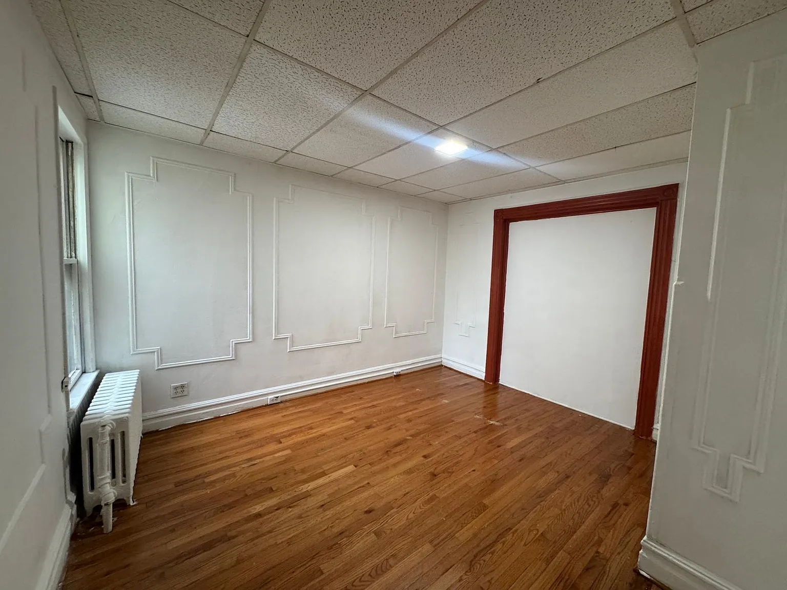 3 bed, 1.0 bath, $2,500 — Photo 3
