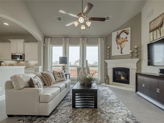 5th image of 3209 Timberline Dr