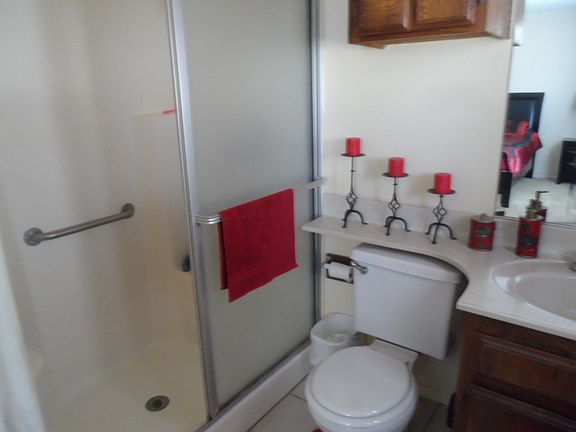 1 full bath & 3/4 bath