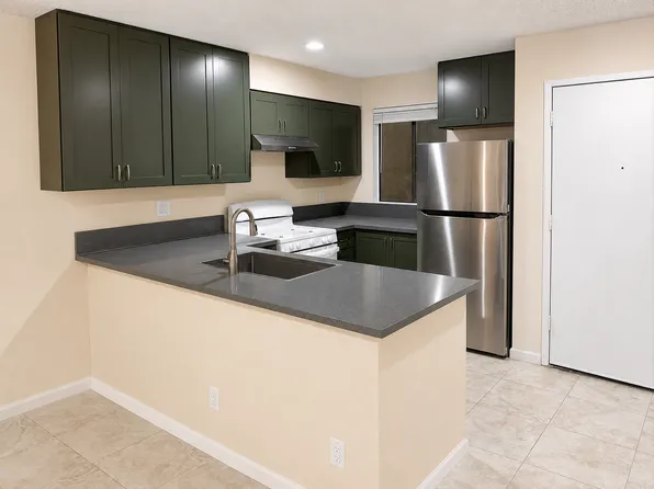318 S Helena St APT 113, Anaheim, CA 92805