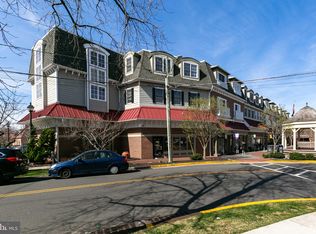 30 Kings Ct UNIT 205, Haddonfield, NJ 08033