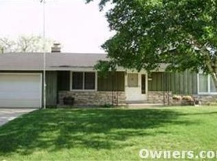 3727 W Ramsey Ave, Greenfield, WI 53221