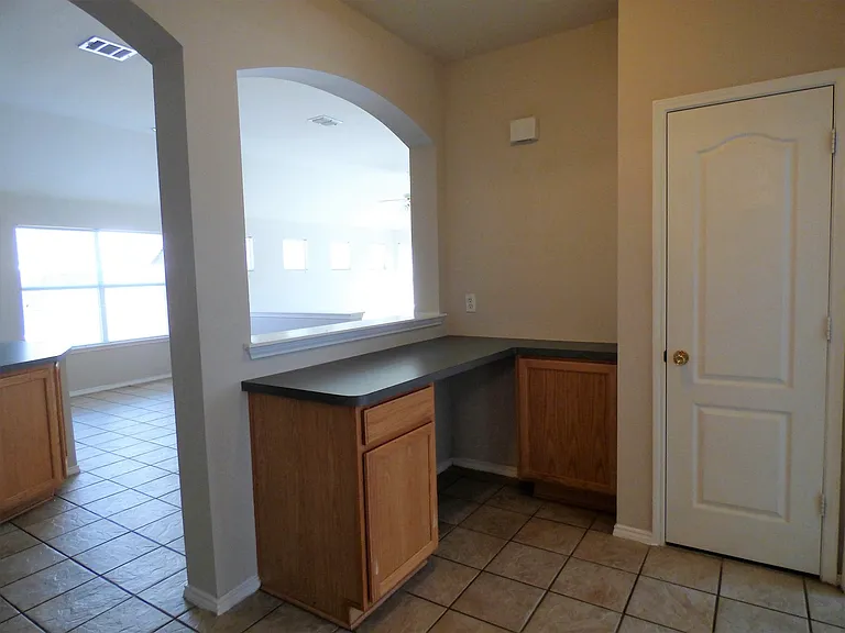 3110 Brett Rd — Photo 5