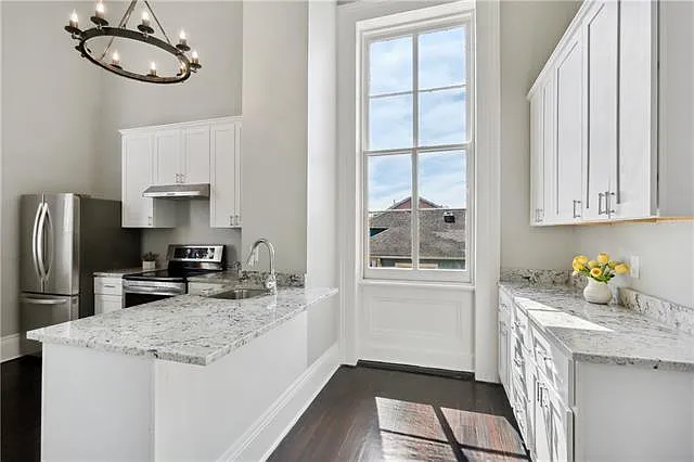 2601 Camp St — Photo 18