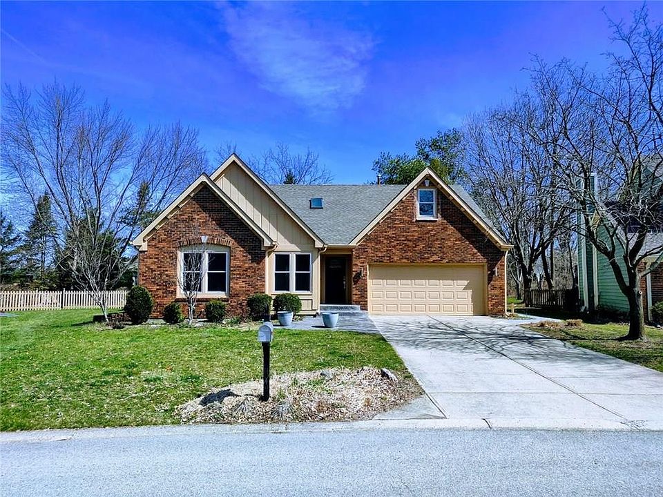 1st image of 7679 Pinesprings East Dr