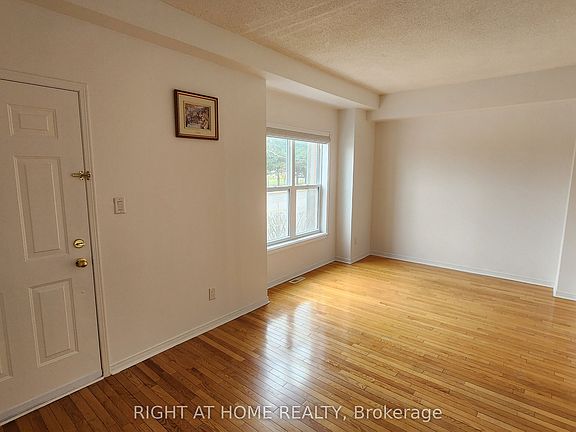 4th image of 9 Maple Park Way