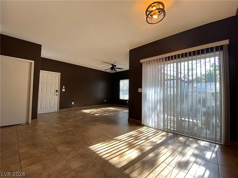 7255 W Sunset Rd #1015 — Photo 6