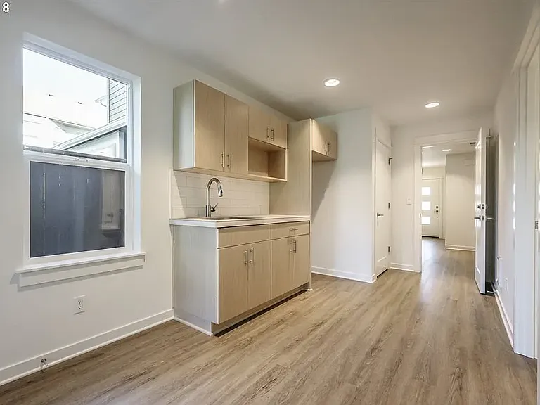 4130 NE Cleveland Ave — Photo 19