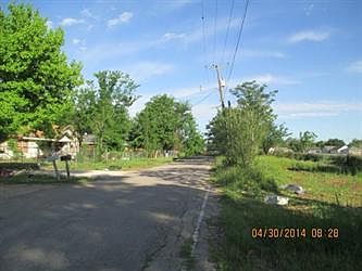 2nd image of 3615 9th St