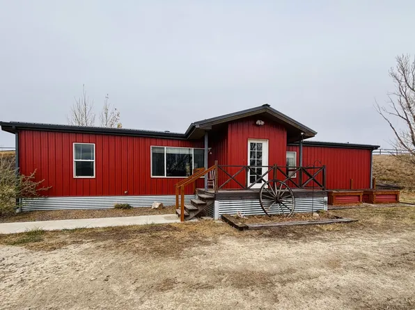 94 61st Ave NW, Havre, MT 59501