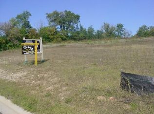 7534 Deer Xing, Roscoe, IL 61073