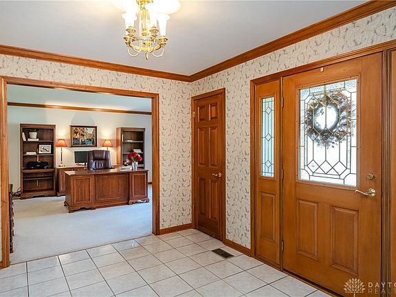 5th image of 6915 Vienna Woods Trl
