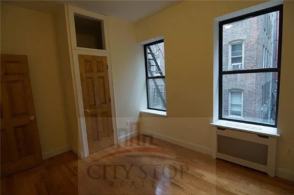 Rented by City Stop Realty | media 12