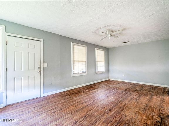 5th image of 1705 15TH Street