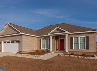 218 Fallen Leaf Dr, Brooklet, GA 30415