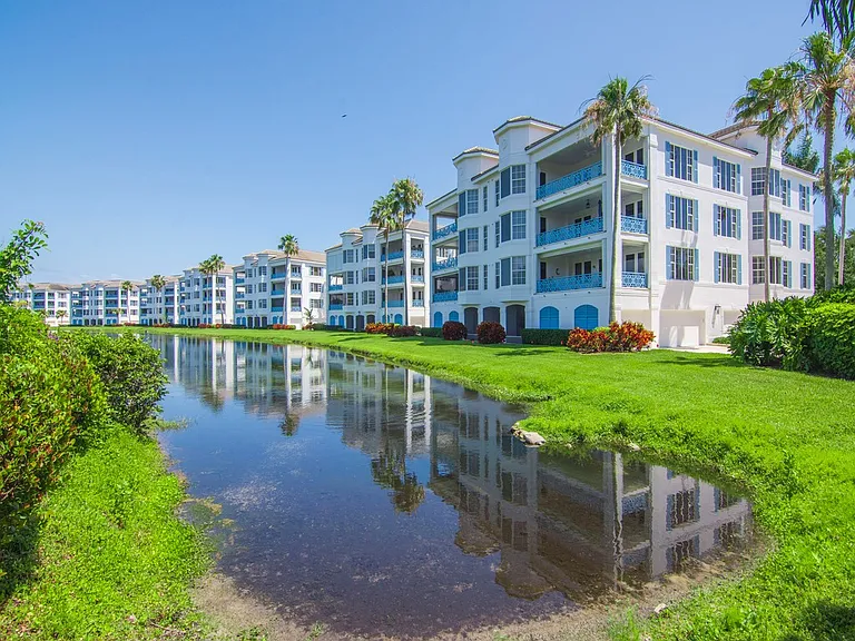9013 Somerset Bay Ln #201 — Photo 26