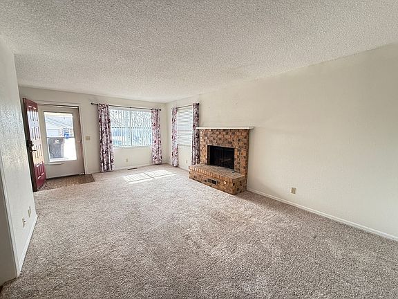 3rd image of 112 E Canton St