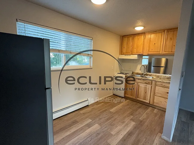 Summit View Apartments — Photo 63