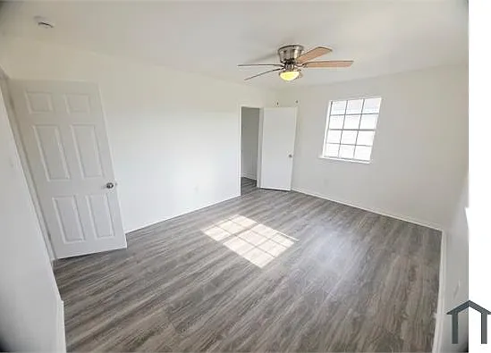 4116 Lac Bienville Dr #D — Photo 8