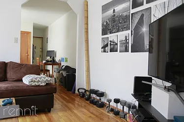 Rented by Rennit Inc.