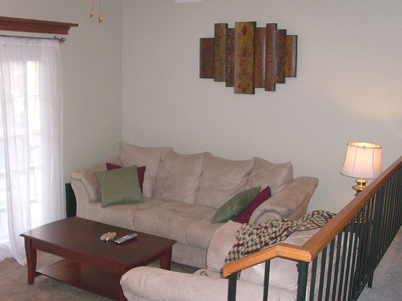 Living Room - 1