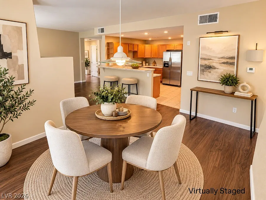 2 bed, 2.0 bath, 1291 sqft, $1,650 — Photo 2