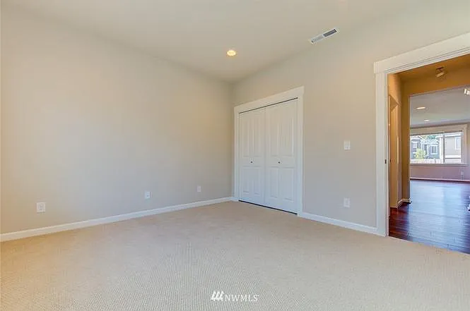 1512 246th Ave NE — Photo 7