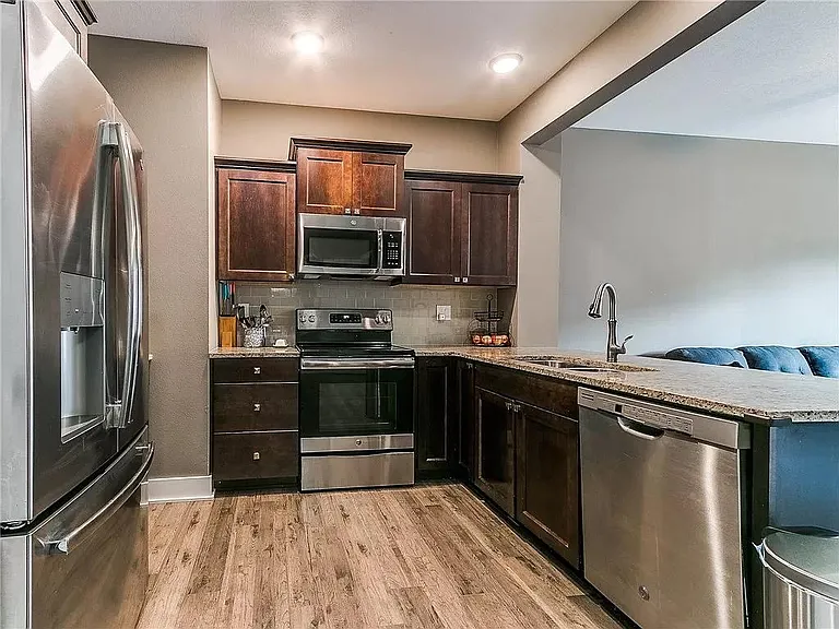 1411 SW Campus Ln — Photo 8