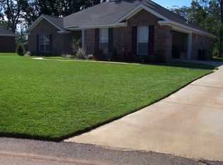 8621 Palmer Woods Dr, Semmes, AL 36575