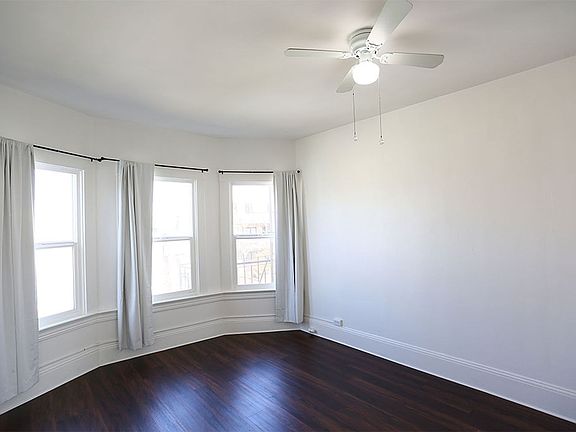 2nd image of 1670 Clay St APT 9