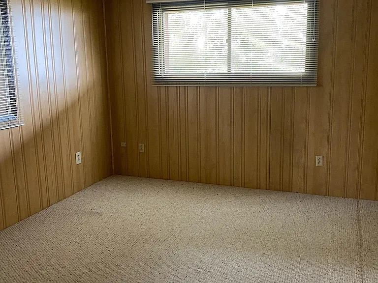 4050 E Ridge Rd — Photo 32