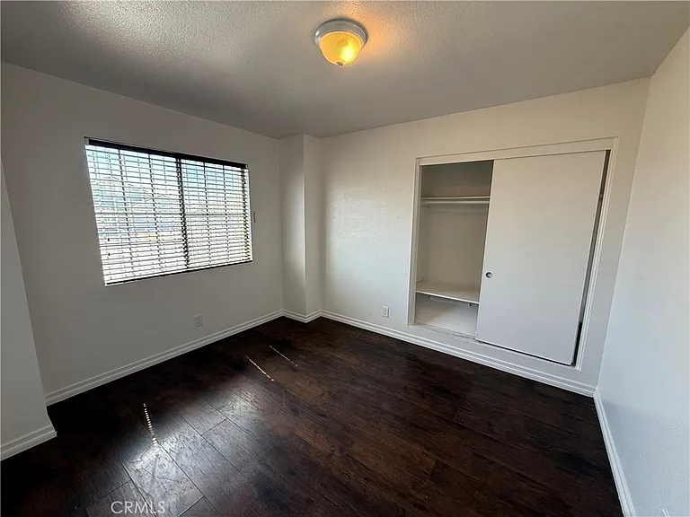 834 Shana Ct — Photo 26