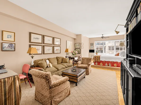 215 East 79th Street image 1 of 6