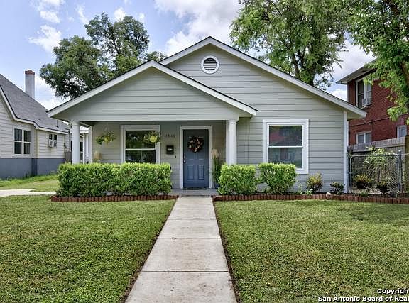 2nd image of 1548 W Agarita Ave