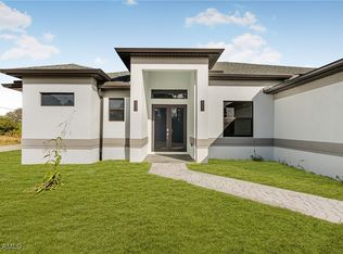 3606 29th St SW, Lehigh Acres, FL 33976