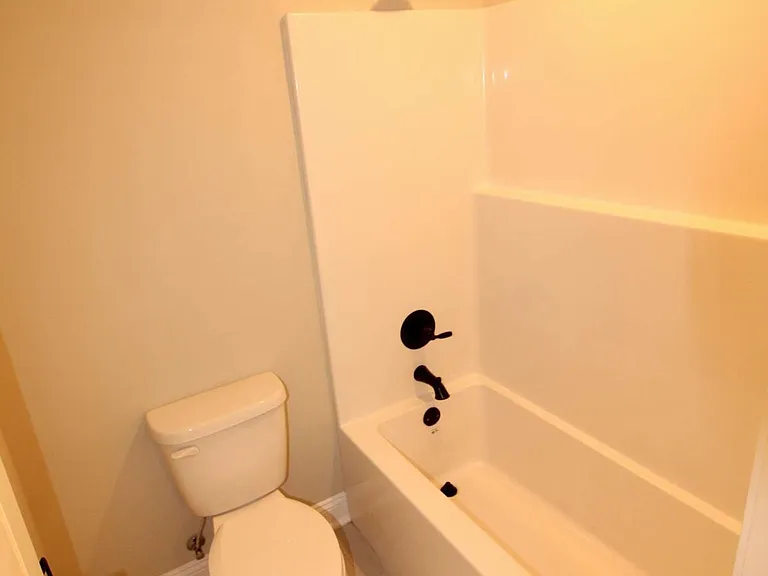 403 Madison Ave — Photo 13